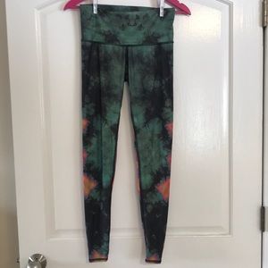 Teeki tribal feather dream catcher legging